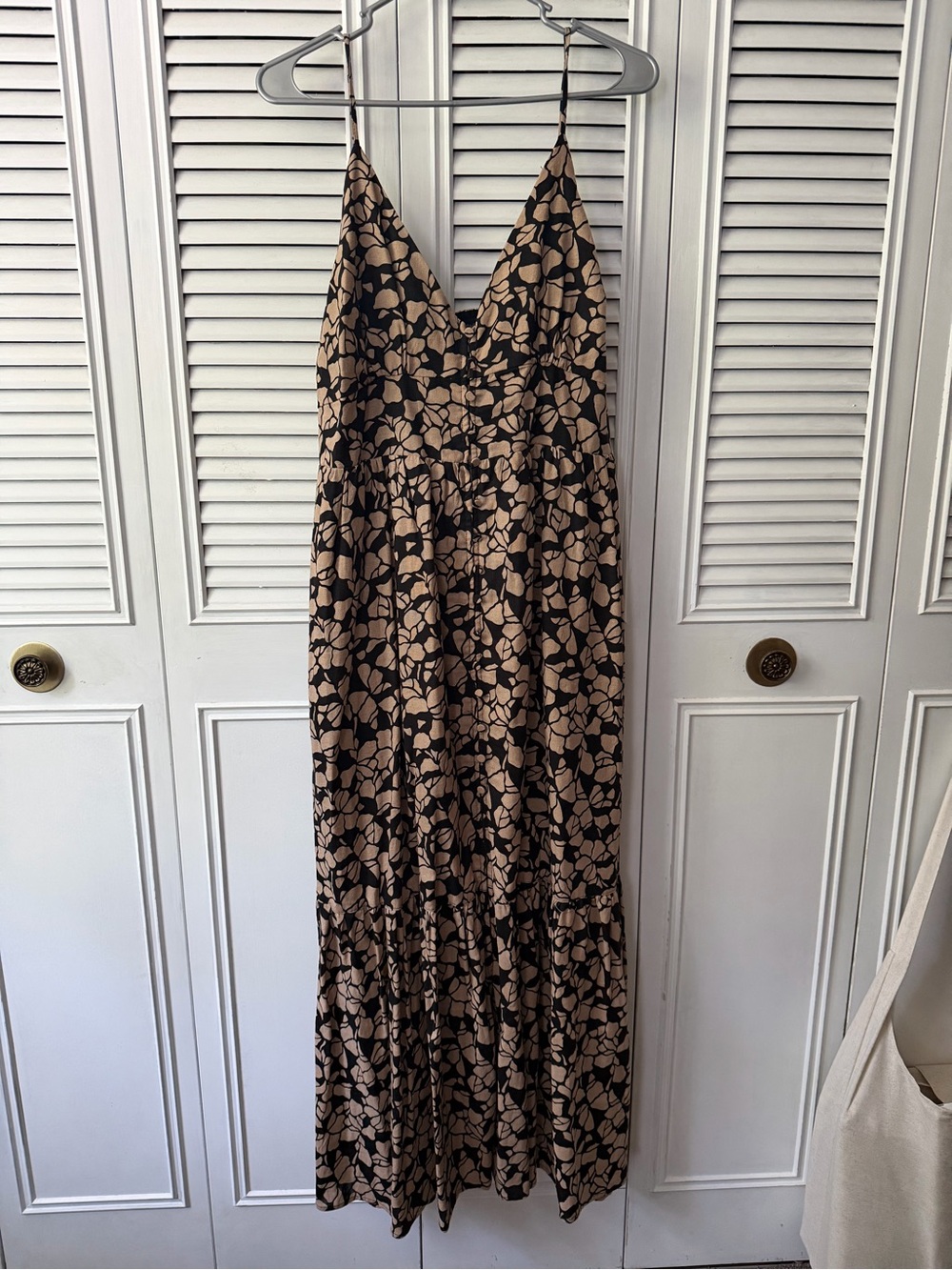 Rachel Beige Floral Spaghetti-Strap Maxi Dress on Black